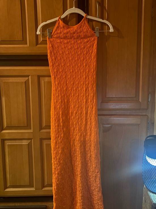 Alice + Olivia Dresses & Skirts - Alice + Olivia Vibrant Orange Cable-Knit Midi sweater Dress